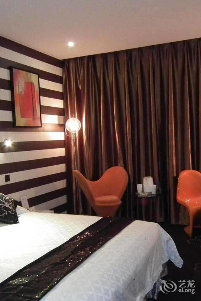 Victoria Hotel Luoyang  Exterior photo